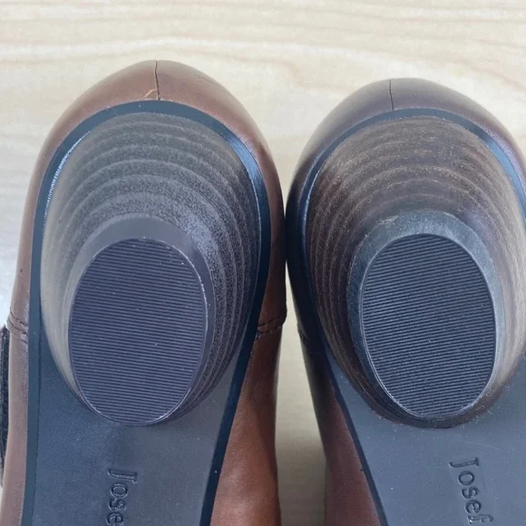 Josef Seibel Brown Leather Low Ankle Booties - Picture 8 of 9